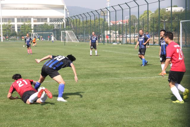 世界超级摩托车锦标赛荷兰站：张雪机车获第二回合第七名