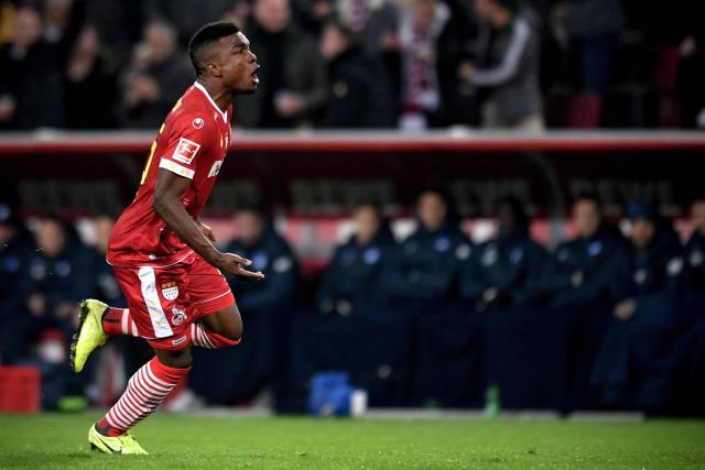 星锐赛：陈国豪24+18大学生联队逆转二年级队